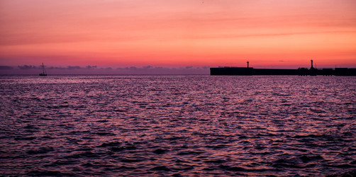 Similar image 21032789