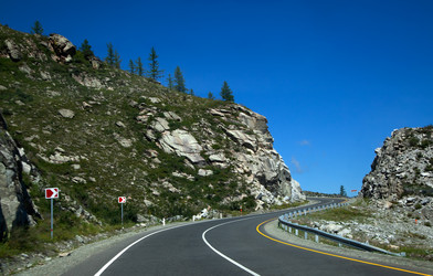 Similar image 21045379