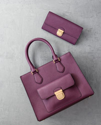 Similar image 21046323