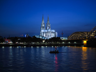 Similar image 21040098