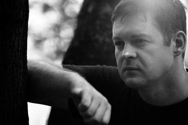 Similar image 21066176