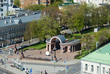 Similar image 21038875