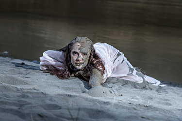 Similar image 21049493