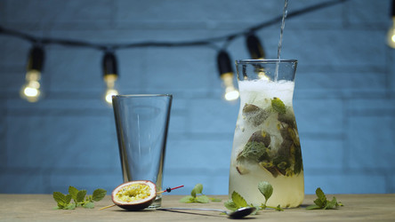 Similar image 21051923