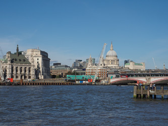 Similar image 21078235