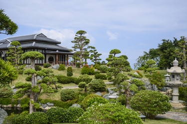 Similar image 21063814