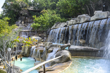 Similar image 21064863