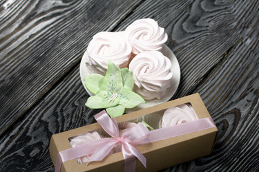 Similar image 21044655