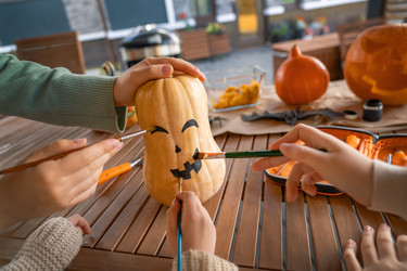 Similar image 21044175