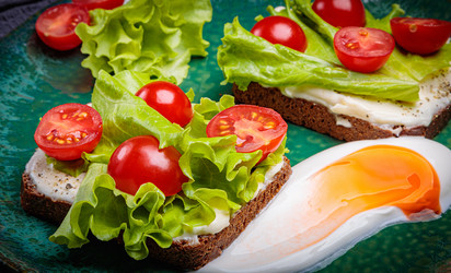 Similar image 21071135