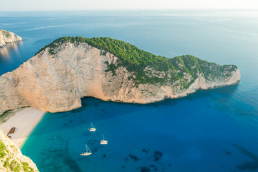 Similar image 21056942