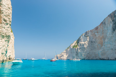 Similar image 21057104