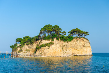 Similar image 21055816