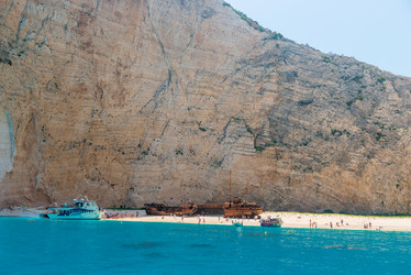 Similar image 21055860