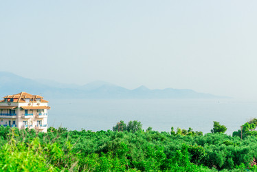 Similar image 21056265