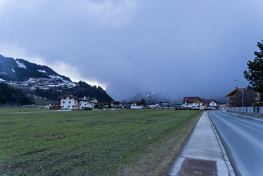 Similar image 21049239