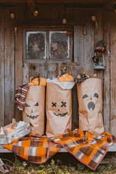 Similar image 21052930