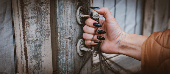 Similar image 21049612