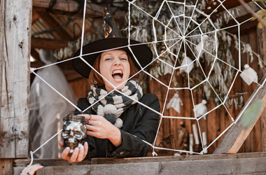 Similar image 21049593