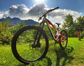 Similar image 21058543