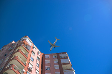 Similar image 21058335