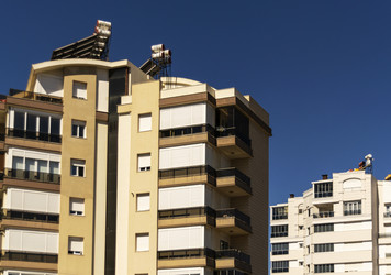 Similar image 21058338