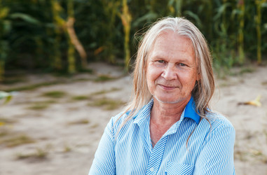 Similar image 21058657