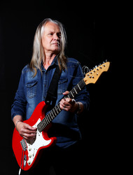 Similar image 21058708