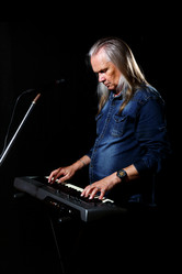 Similar image 21058944