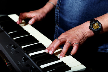 Similar image 21058946