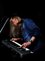 Similar image 21067824