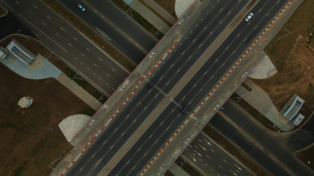 Similar image 21068025