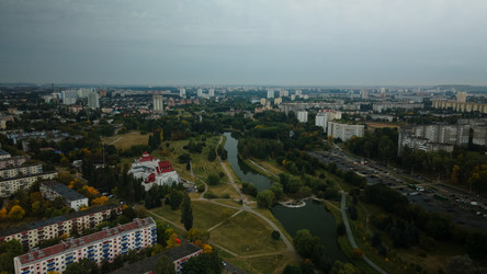 Similar image 21068037