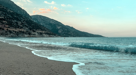 Similar image 21073070