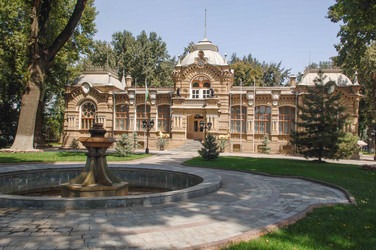 Similar image 21071919