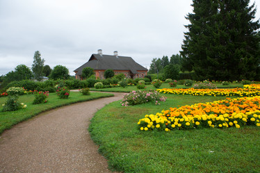 Similar image 21075199