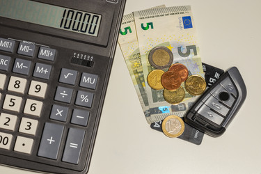 Similar image 21085744