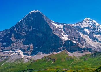 Similar image 21105421