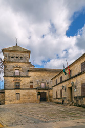 Similar image 21103180