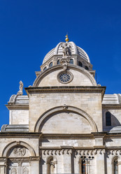 Similar image 21103201