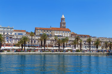 Similar image 21087513