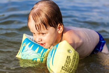 Similar image 21118775