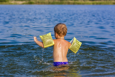 Similar image 21118834