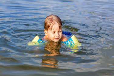 Similar image 21116829