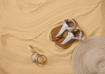 Similar image 21112756