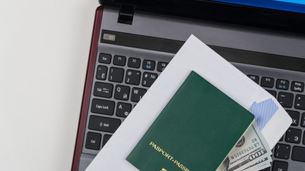 Similar image 21124428