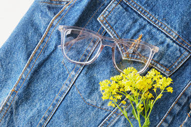 Similar image 21111043