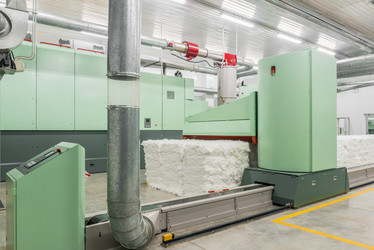 Similar image 21117938