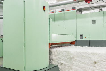 Similar image 21125376