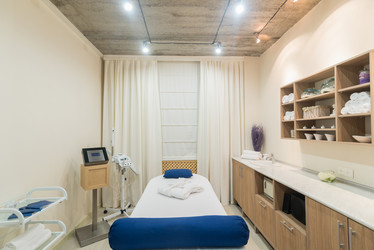 Similar image 21128197